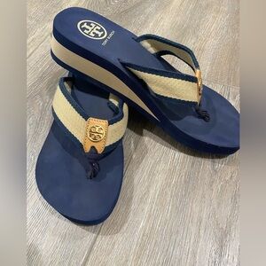 Tory Burch Navy Sandals size 8.